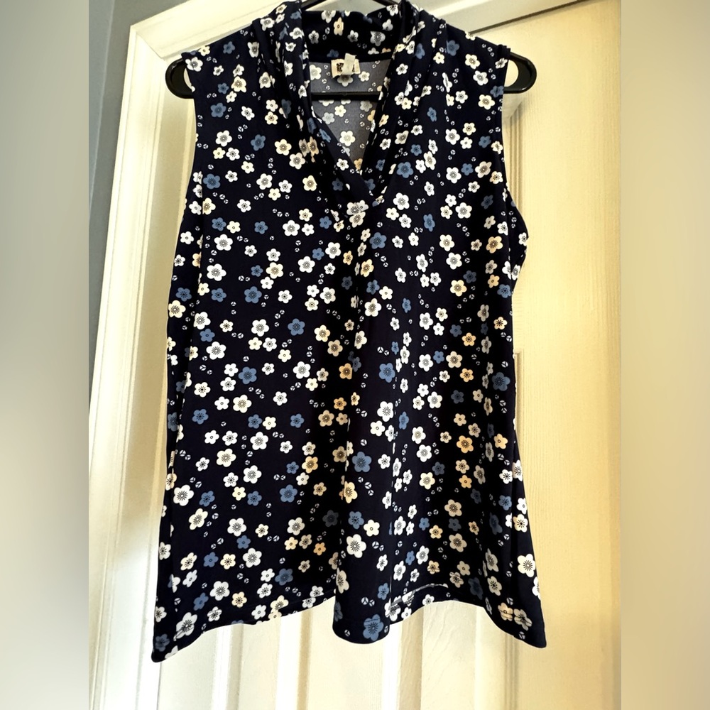Anne Klein Floral Sleeveless Top - Navy and White